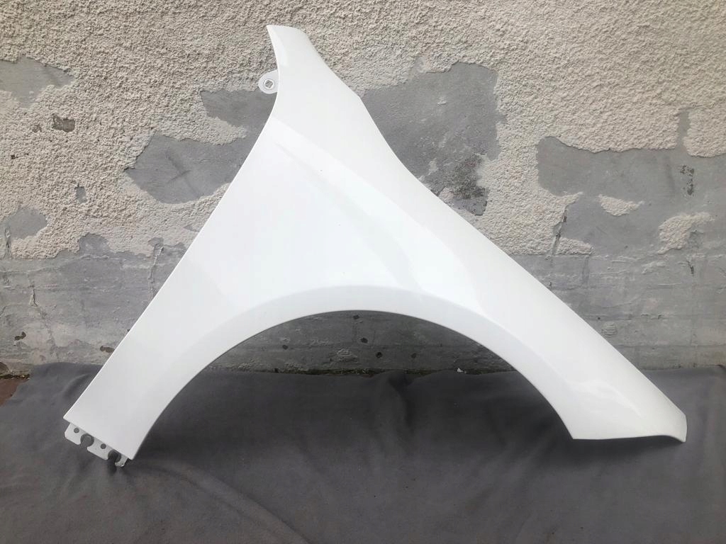 aleta der. delantero delantero mercedes cla w118 ($)