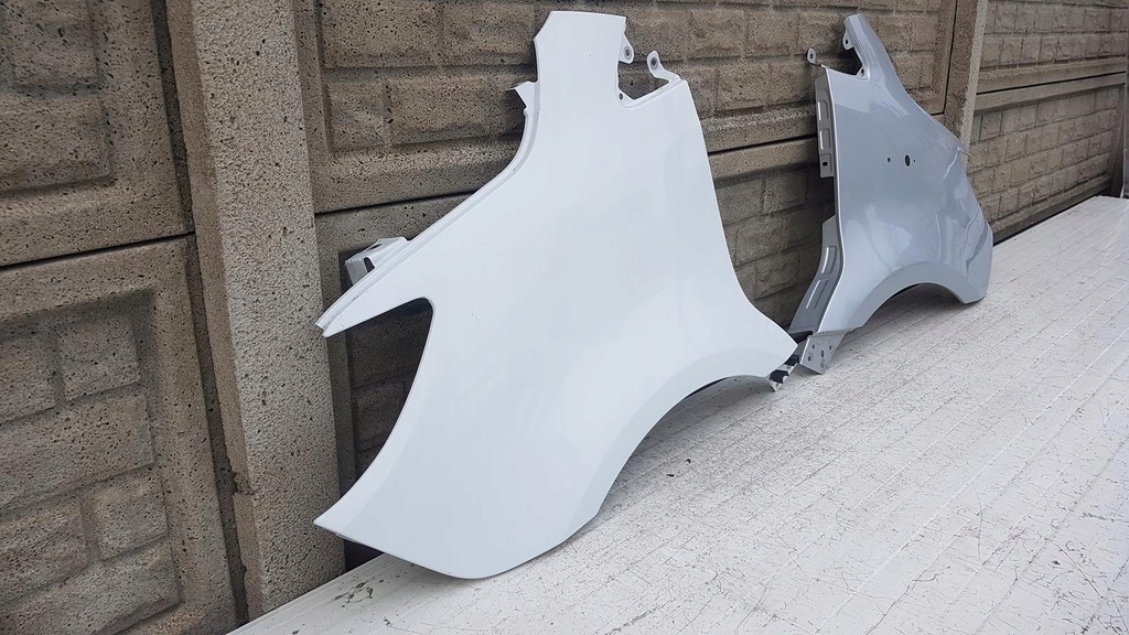 mercedes sprinter w910 w907 18 20 der. izq.  ($)