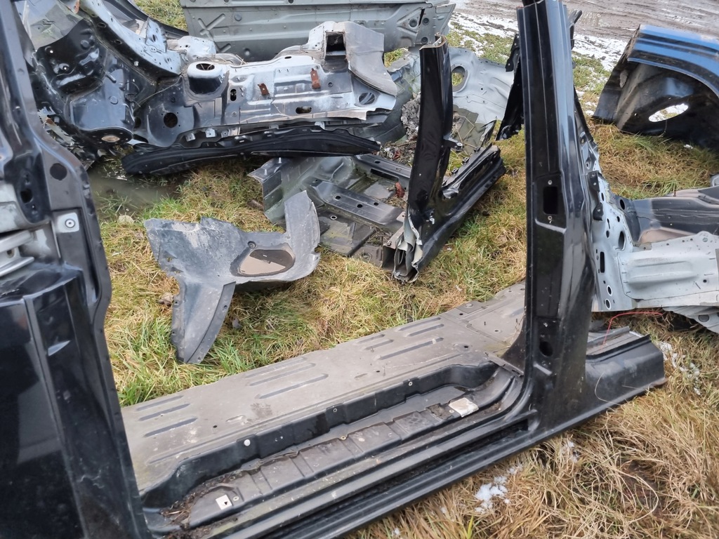 vw transporter t5 caravelle błtnik corte trasero pr ($)