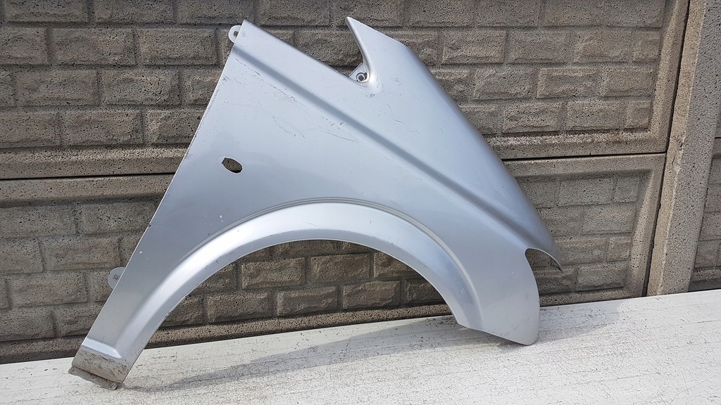 mercedes vito viano w 639 lift 11 15 aleta der. ($)