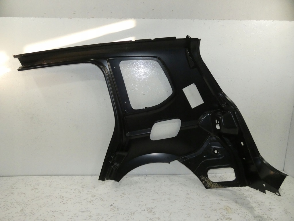 vw touran iii aleta chapado der. trasero 5ta809844 ($)