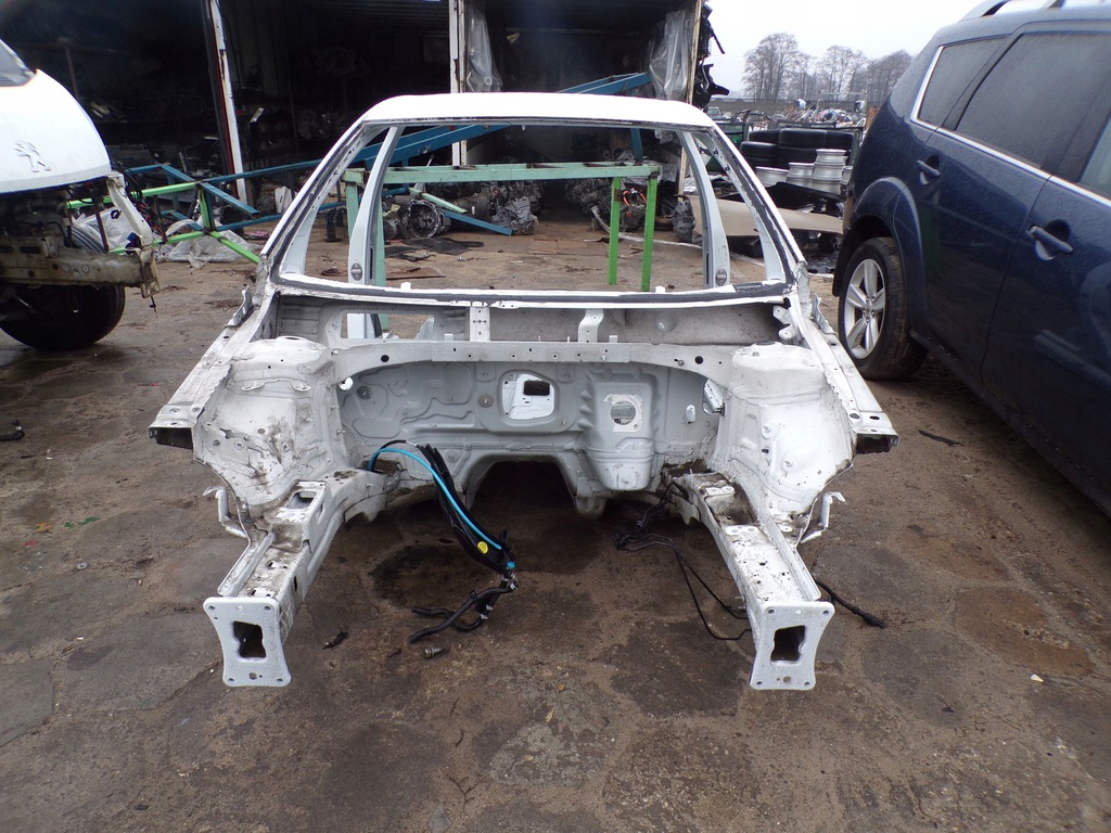 corte larguero umbral der. delantero vw golf vii ($)
