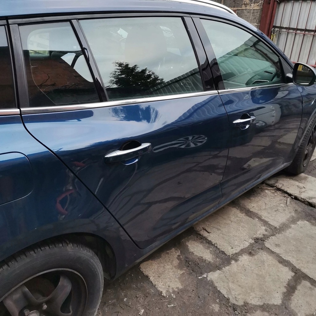 puertas der. der.  delantero trasero megane iv ranchera terpr ($)