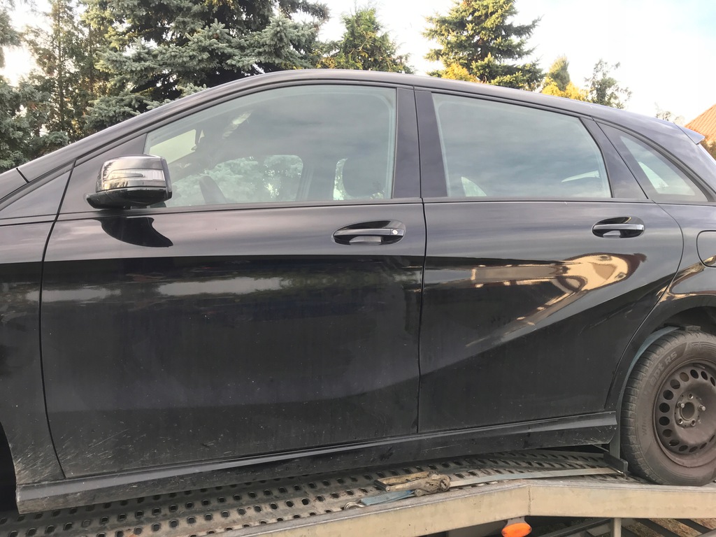 mercedes w 246 trasero con techo corte 191 ($)