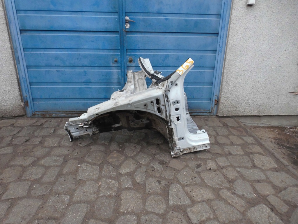 corte vw passat b8 izq.  parte delantera biała ($)