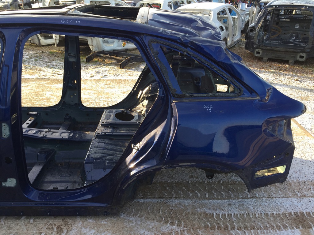 mercedes glc x253 253 2019r suv corte trasero izq.  ($)