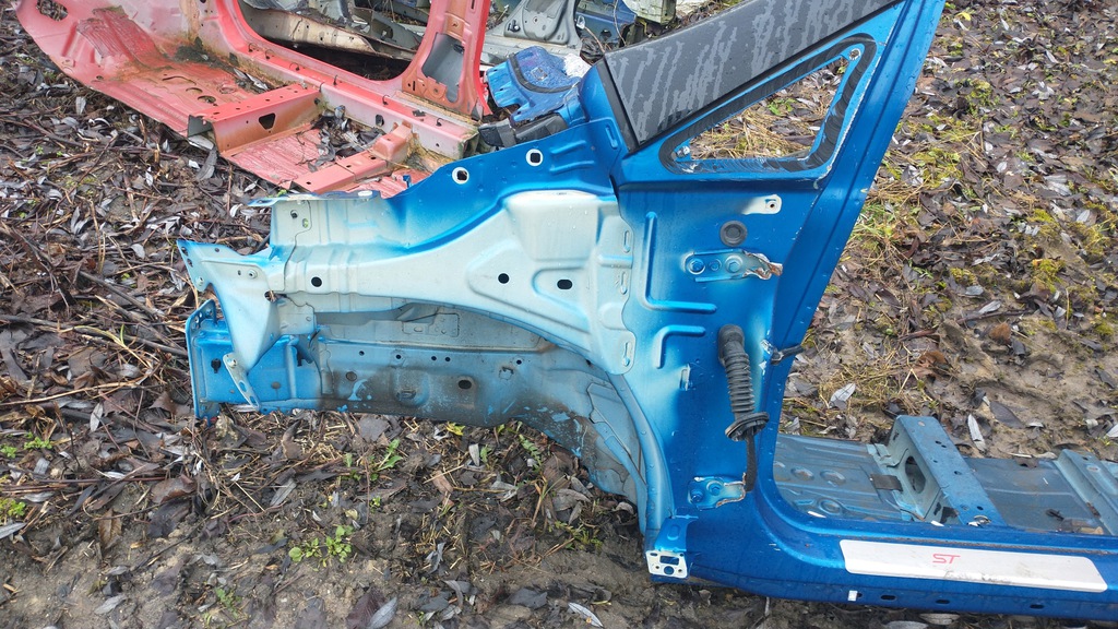 ford ecosport lift corte izq.  parte delantera ($)