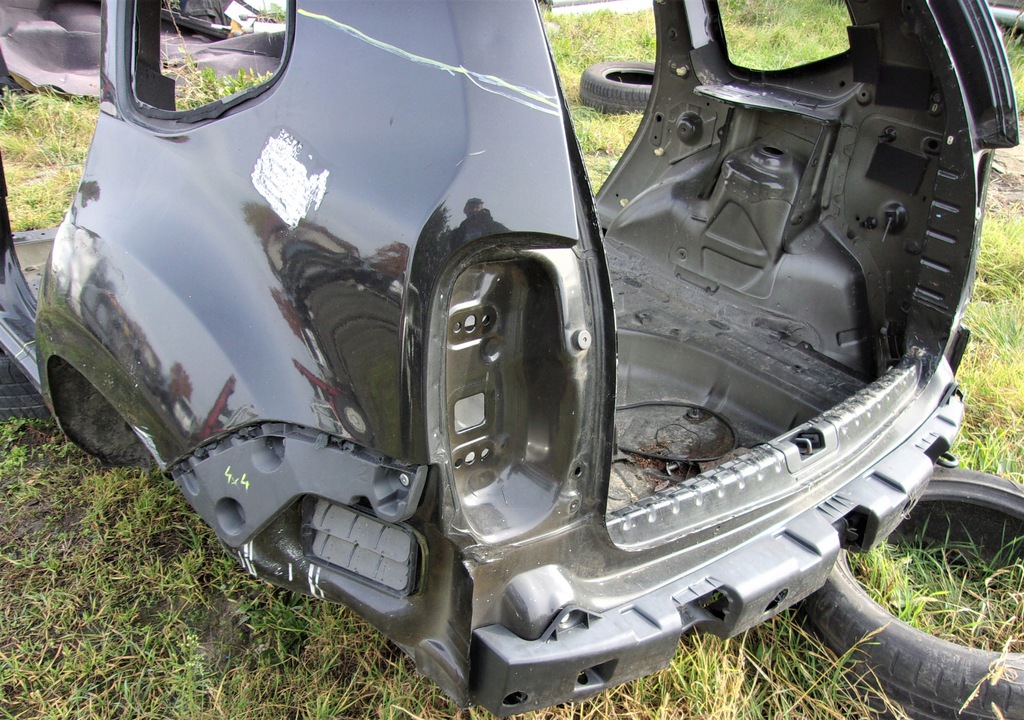 duster i 4x4 banera corte trasero izq.  der.  ($)