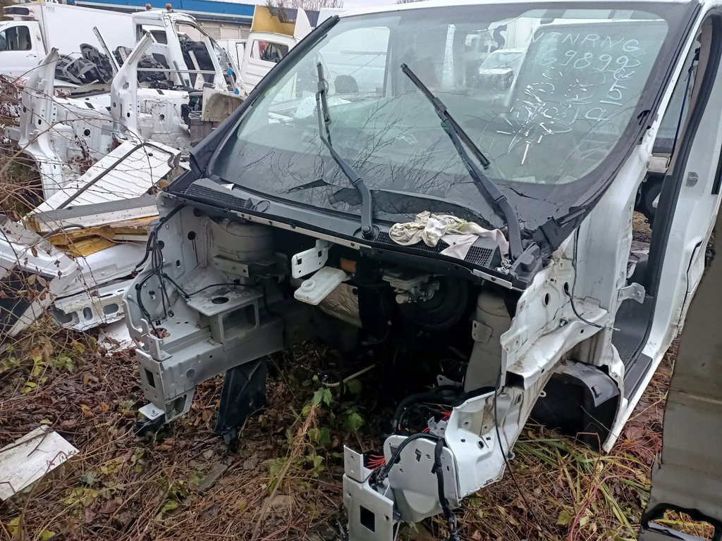carroseria lado corte trafic vivaro primastar 14  ($)