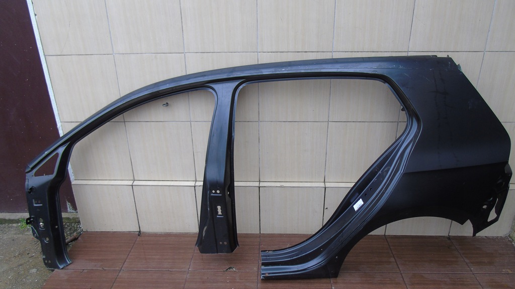 chapado pilar aleta izq.  lado golf viii hb 5d ($)