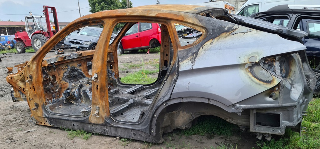 bmw x6 f16 corte aleta umbral chapa izq.  trasero ($)