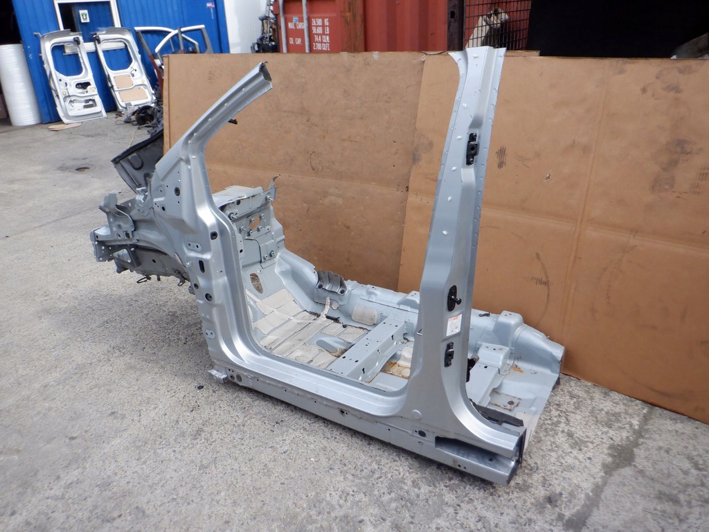 corte izq.  parte delantera ford connect mk2 lift ($)