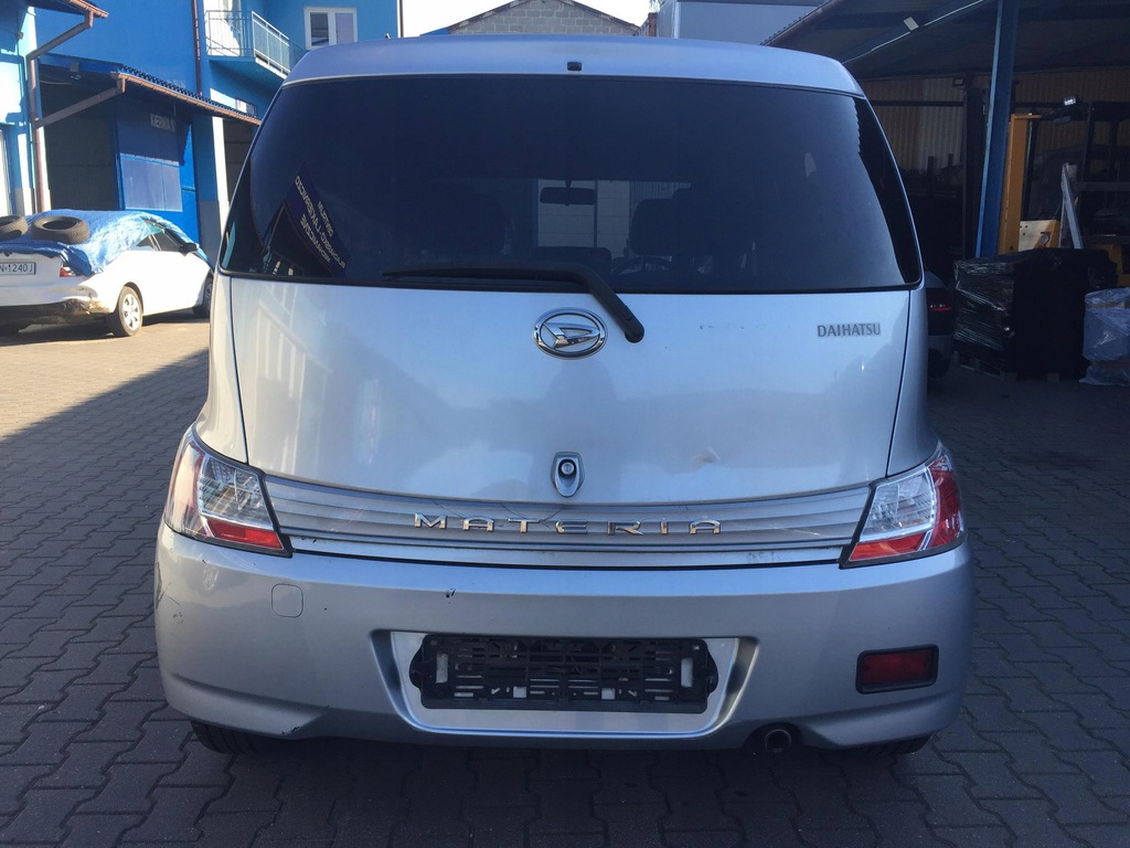 daihatsu materia 2006  corte aleta trasero techo ($)