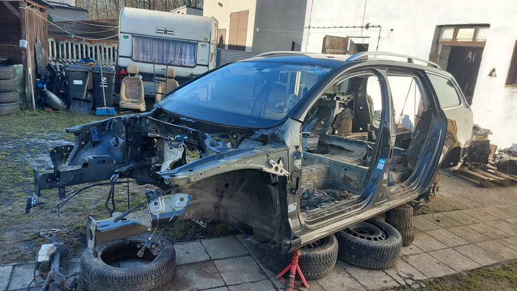 carroseria cwiartki passat b7 ranchera lb8r ($)