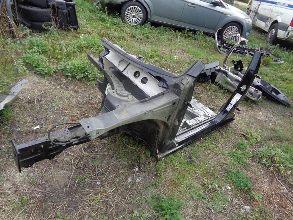 t roc corte izq.  parte delantera talonera pelado lc9x ($)
