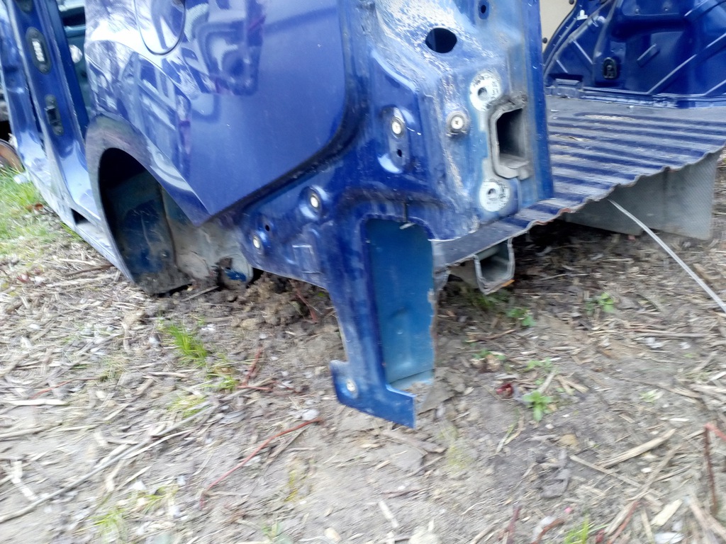 ford transit courier corte izq.  trasero izq.  trasero ($)
