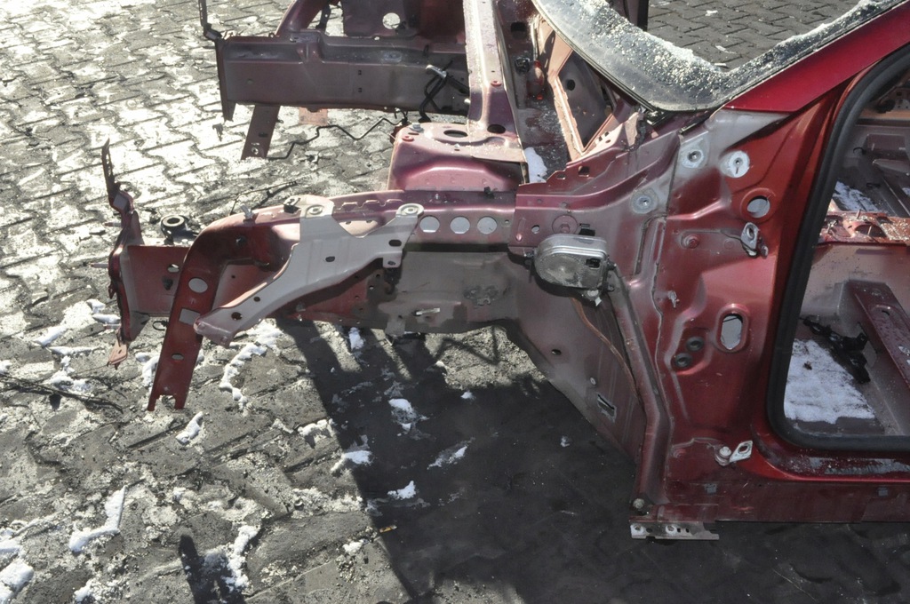 ford focus mk4 corte larguero izq.  delantero ($)