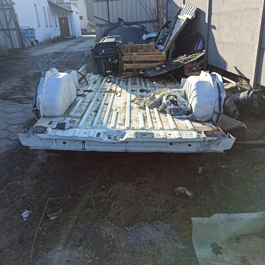transit mk8 h2 l3 cinturon trasero suelo 2015r  ($)