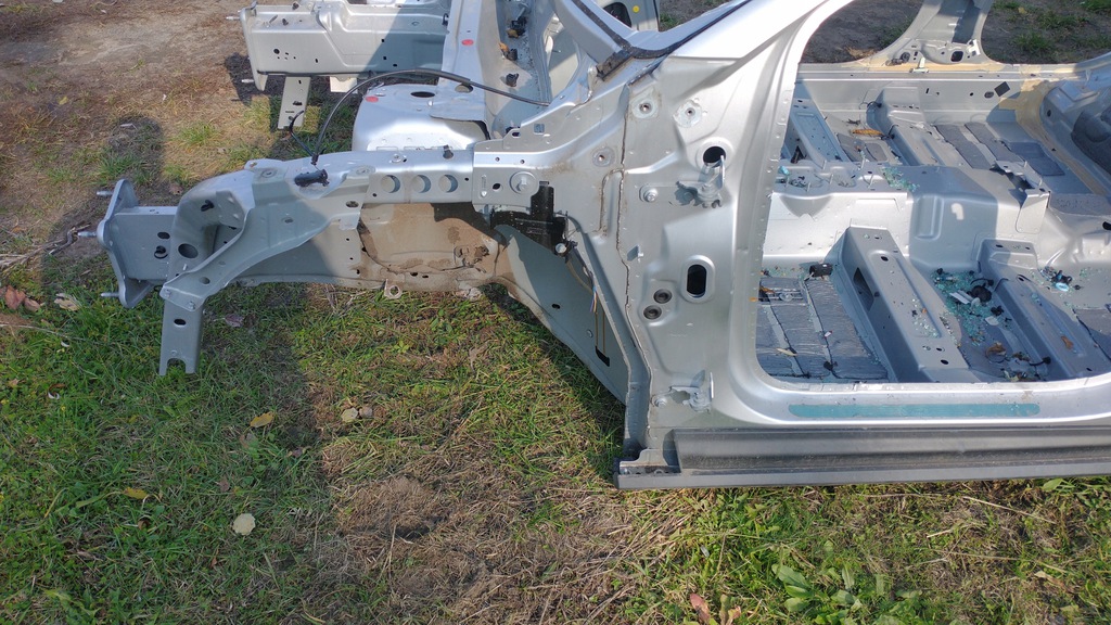 ford focus mk4 2018 corte izq.  parte delantera ($)