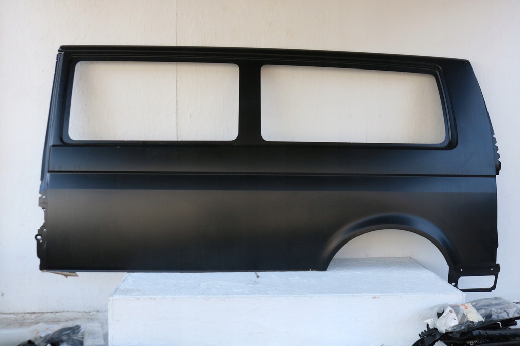 vw t5 t6 aleta izq.  trasero chapado pilar long ($)