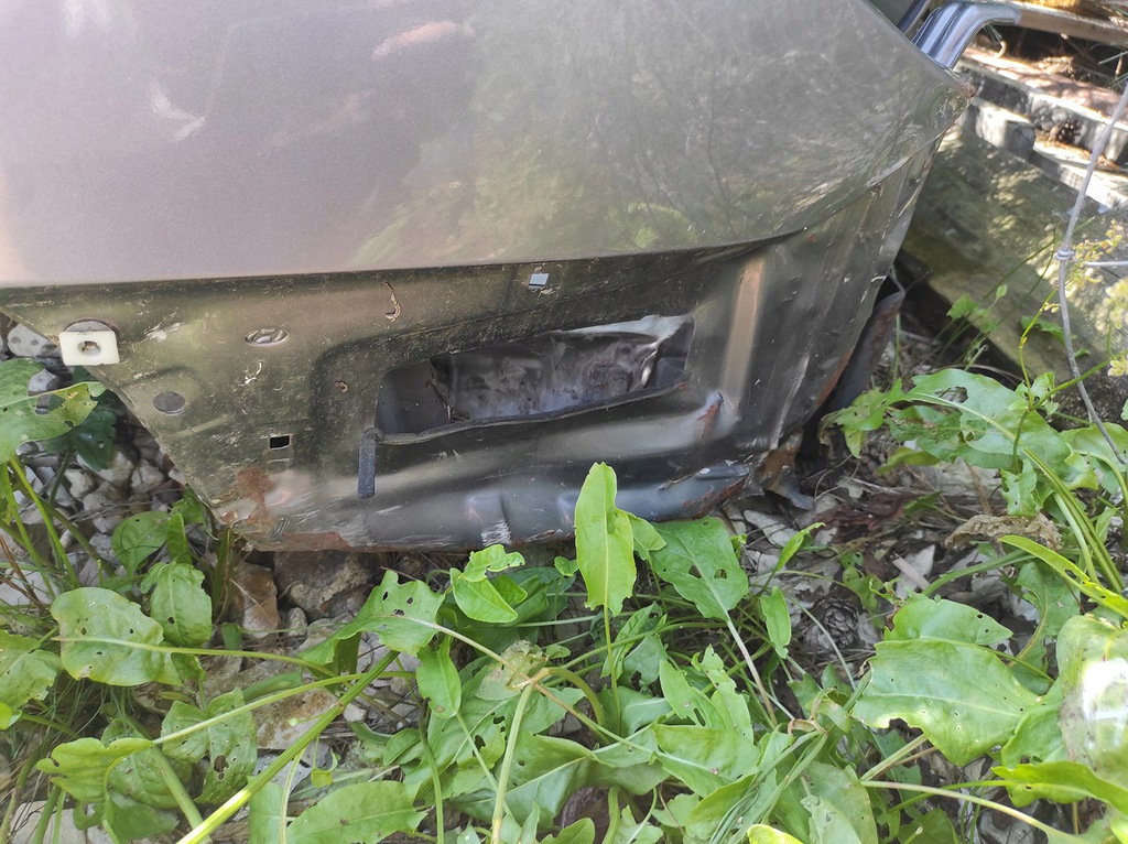 hyundai genesis coupe corte aleta izq.  trasero ($)