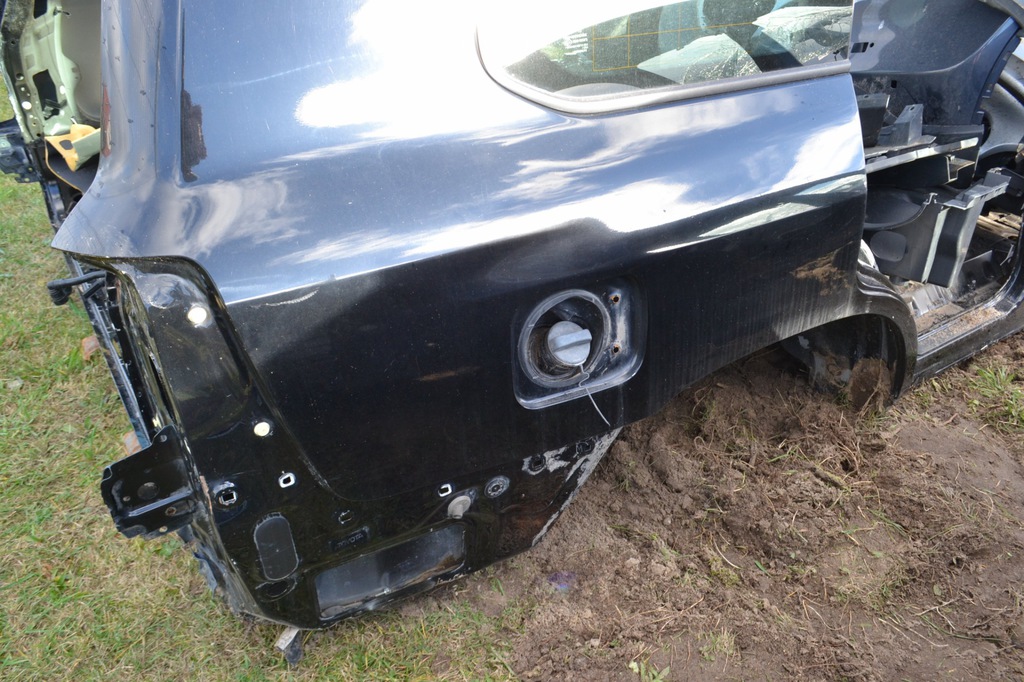 land cruiser 200 d4d corte aleta der. trasero ($)