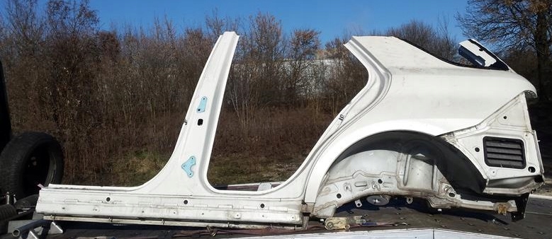 corte lado aleta corte izq.  mercedes ml w166 ($)