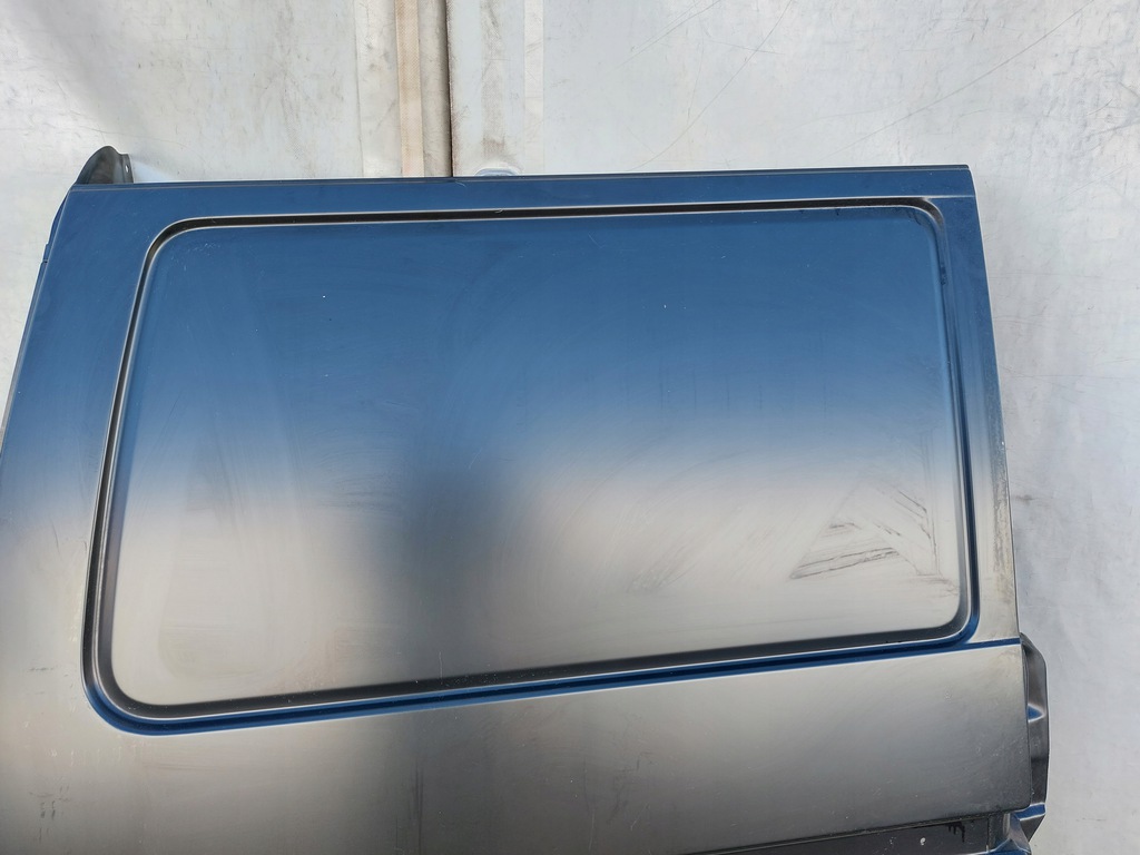 aleta trasero der. vw t4 7d1809172a ($)