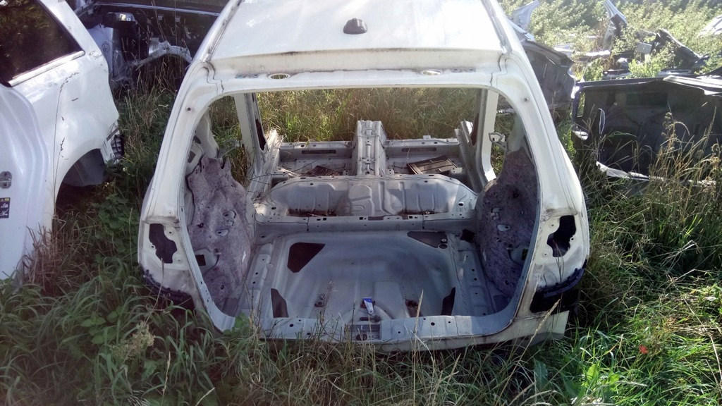 mercedes b w246 trasero corte techo ($)