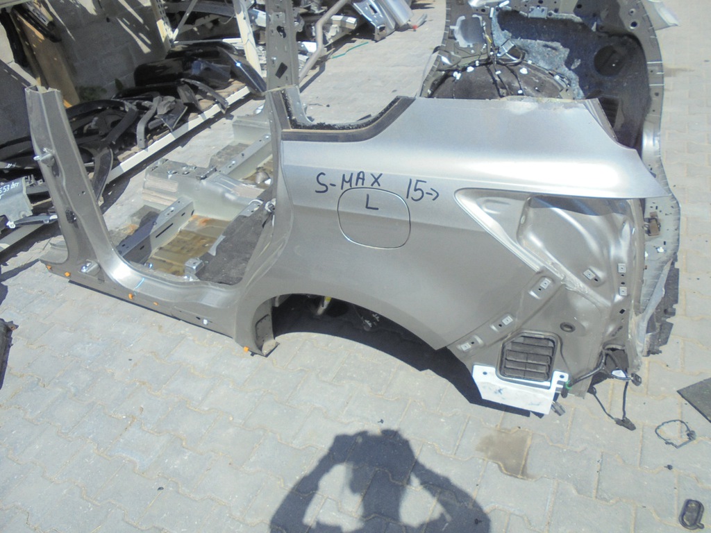 aleta trasero izq.  corte ford s max mk2 2015  ($)