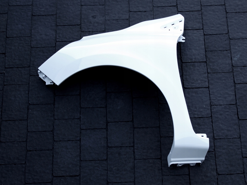 capó aleta izq.  der. parachoque paragolpes biały 369 clio iv ($)