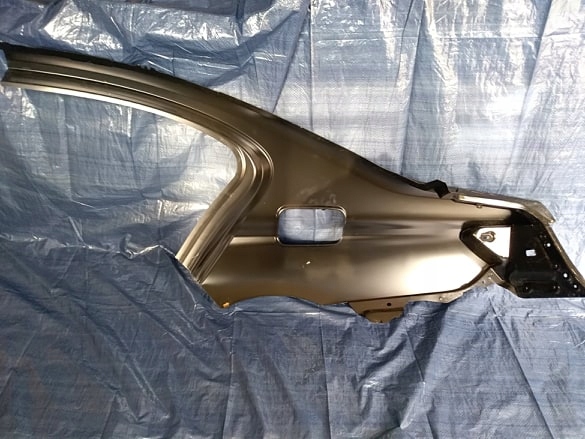 aleta der. trasero chapado bmw 7 g11 ($)