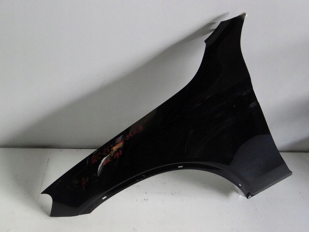 mercedes glc x253 253 aleta delantero izq.  ($)