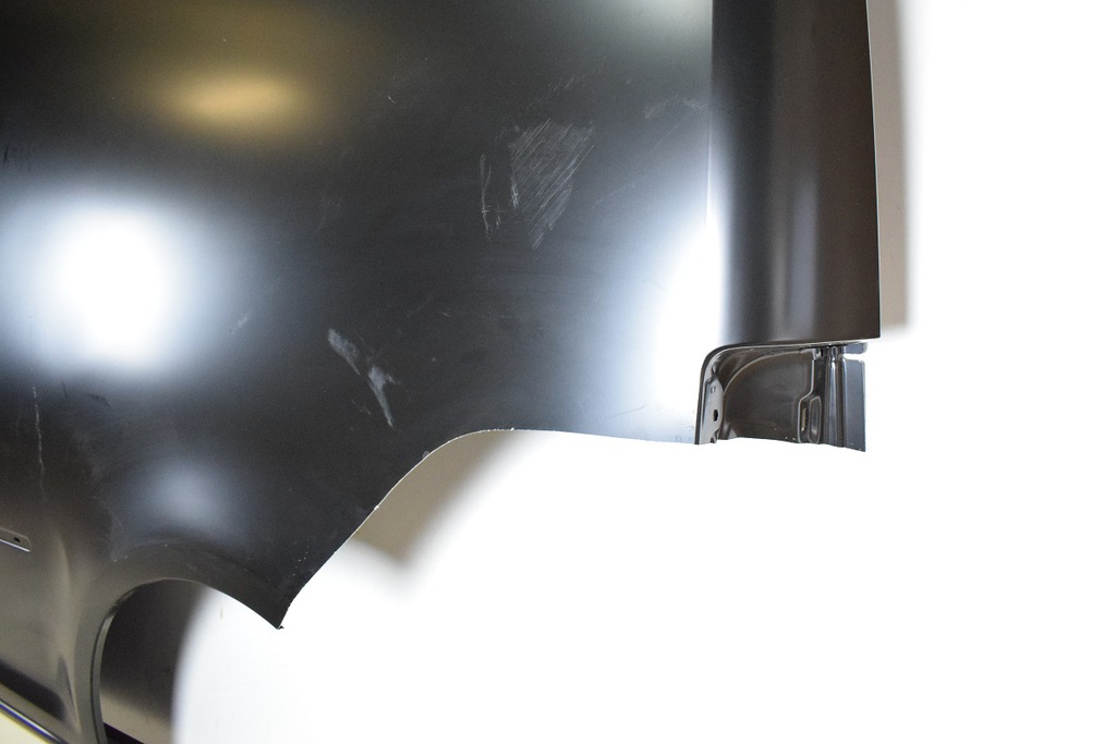 vw caddy 2k5 03 20 trasero izq.  aleta lado * ($)