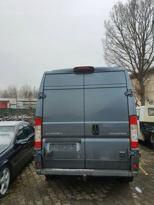 corte der.  trasero ducato boxer jumper ($)