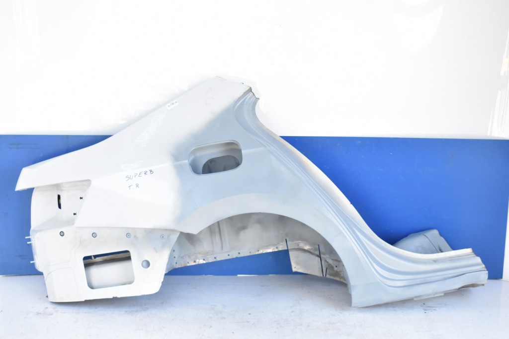 aleta der. trasero skoda superb iii 15  liftback ($)