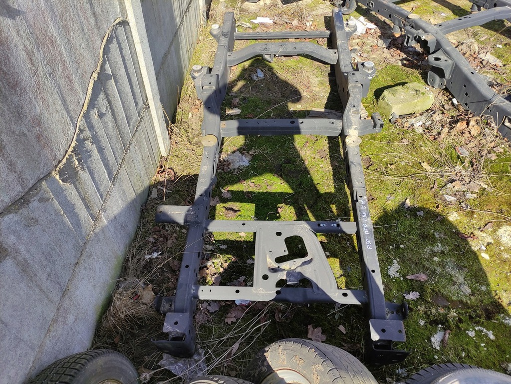 trasero chasis chasis trasero nośna ford f150 2015  ($)