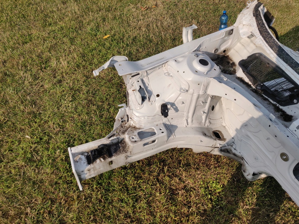 vw t roc corte larguero der.  parte delantera lc9a ($)