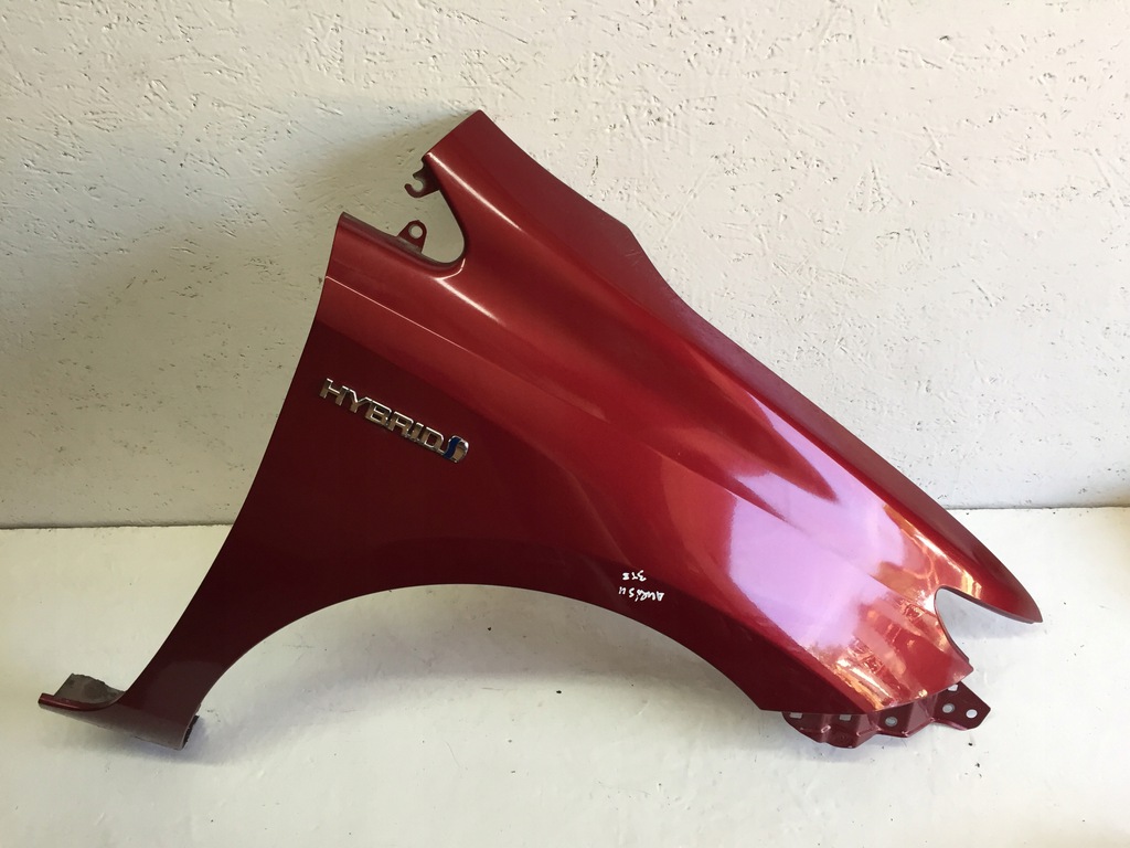 aleta delantero der. toyota auris ii 13 19 kod 3t3 ($)