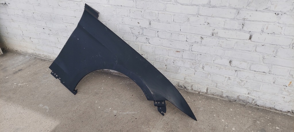 aleta der. ford mustang vi 15  nuevo original ($)