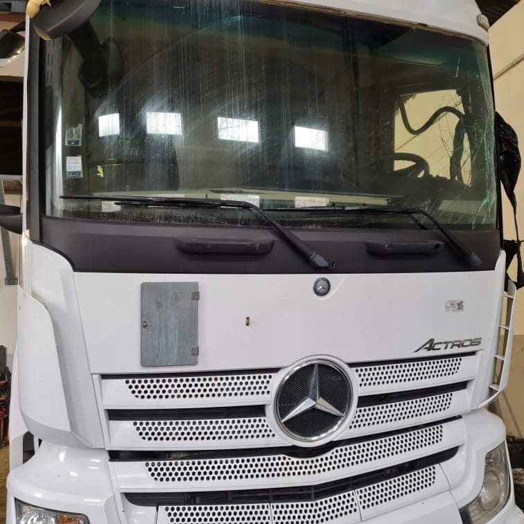mercedes actros mp4 calandra capó con wąskiej cabina ($)