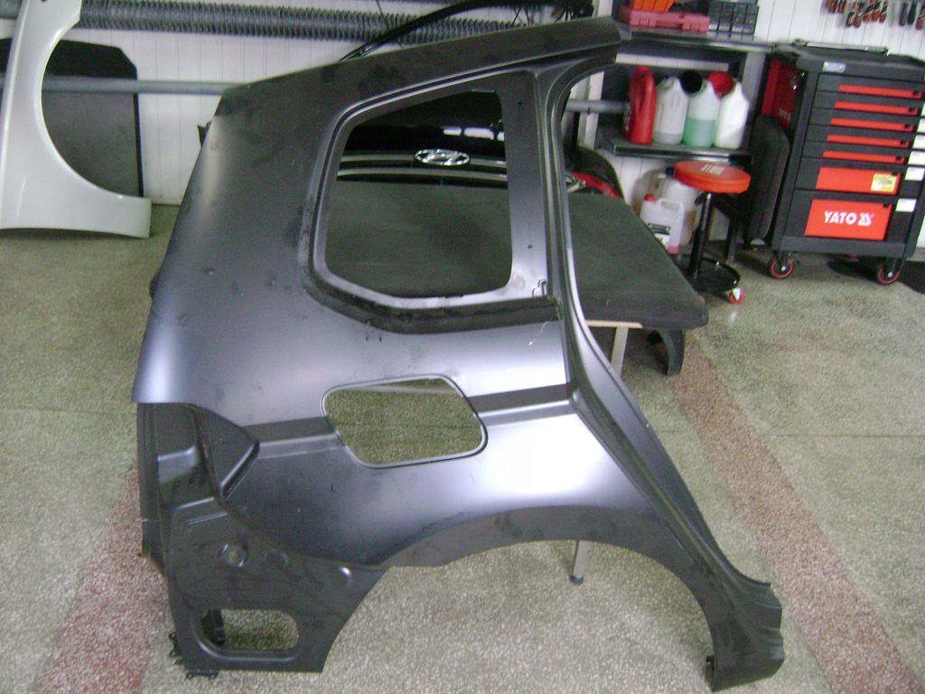 aleta trasero vw touran der. sta809052 ($)