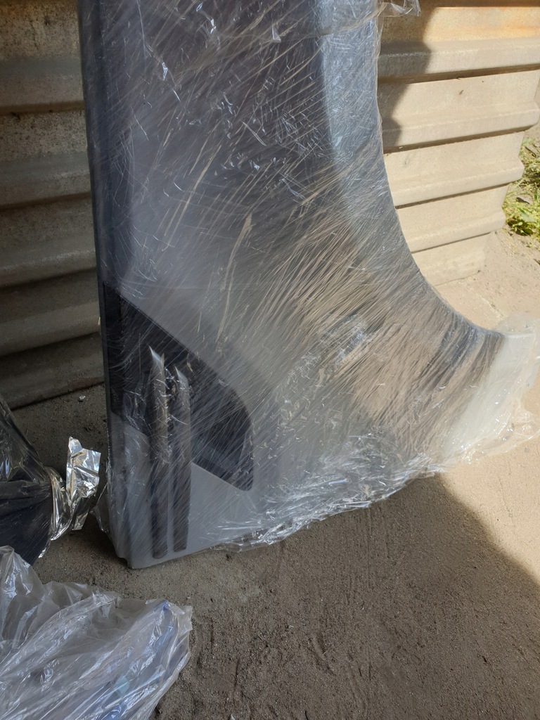 range rover sport ii aleta der. srebrny ($)