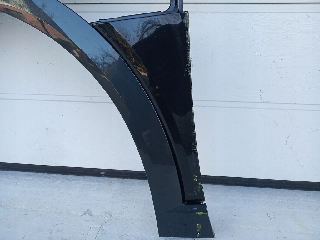 audi e tron 4ke aleta izq.  delantero ($)