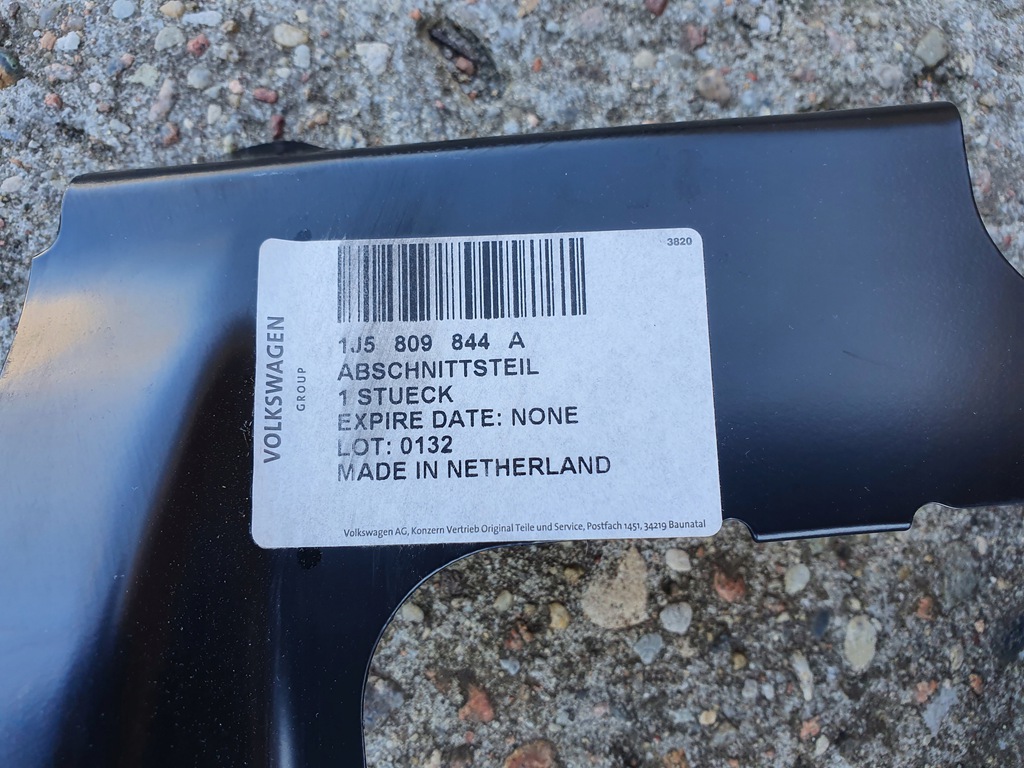 vw bora sedan 14  aleta trasero der. umbral 1j5 ($)