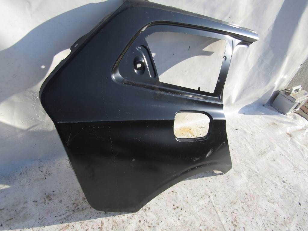 aleta volvo v60 ii 18 21 ranchera trasero der. ($)