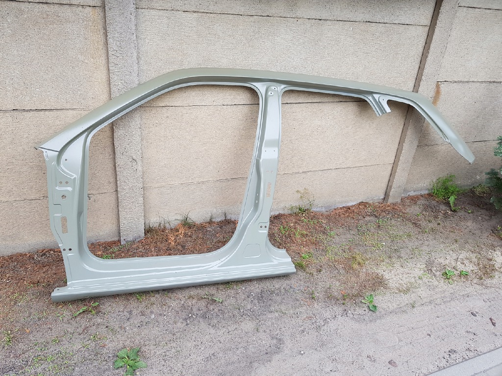 fabia 3 iii ranchera izq.  aleta corte umbral lado 6v9 ($)