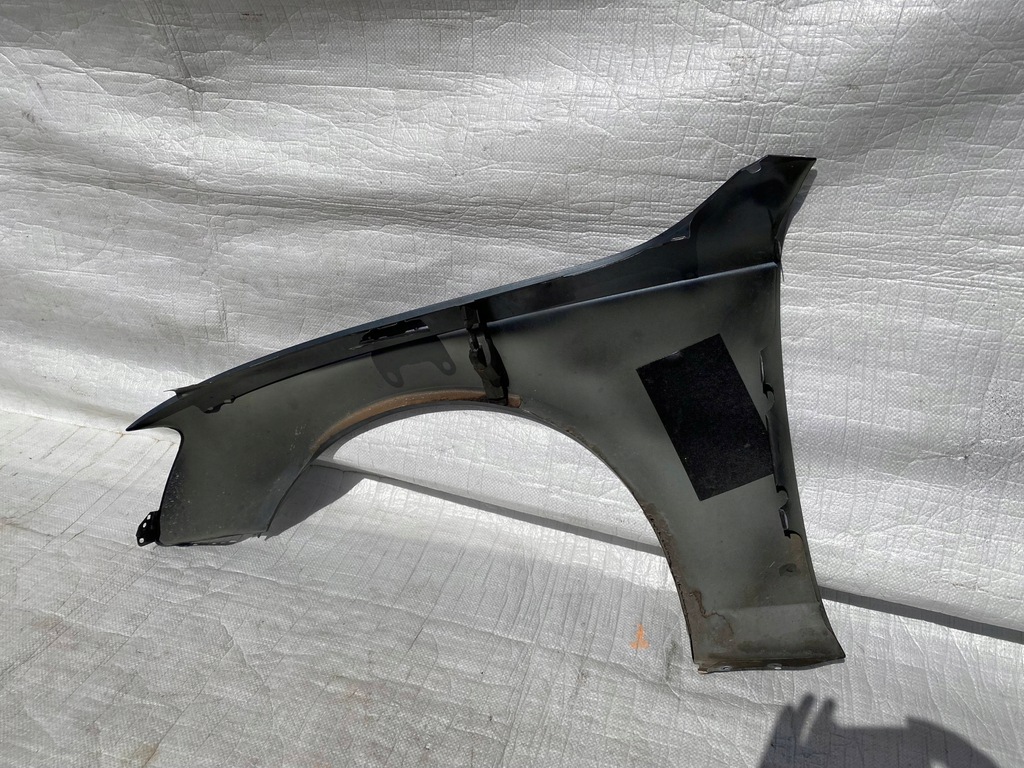 audi a4 b8 lift aleta der. 12  ($)