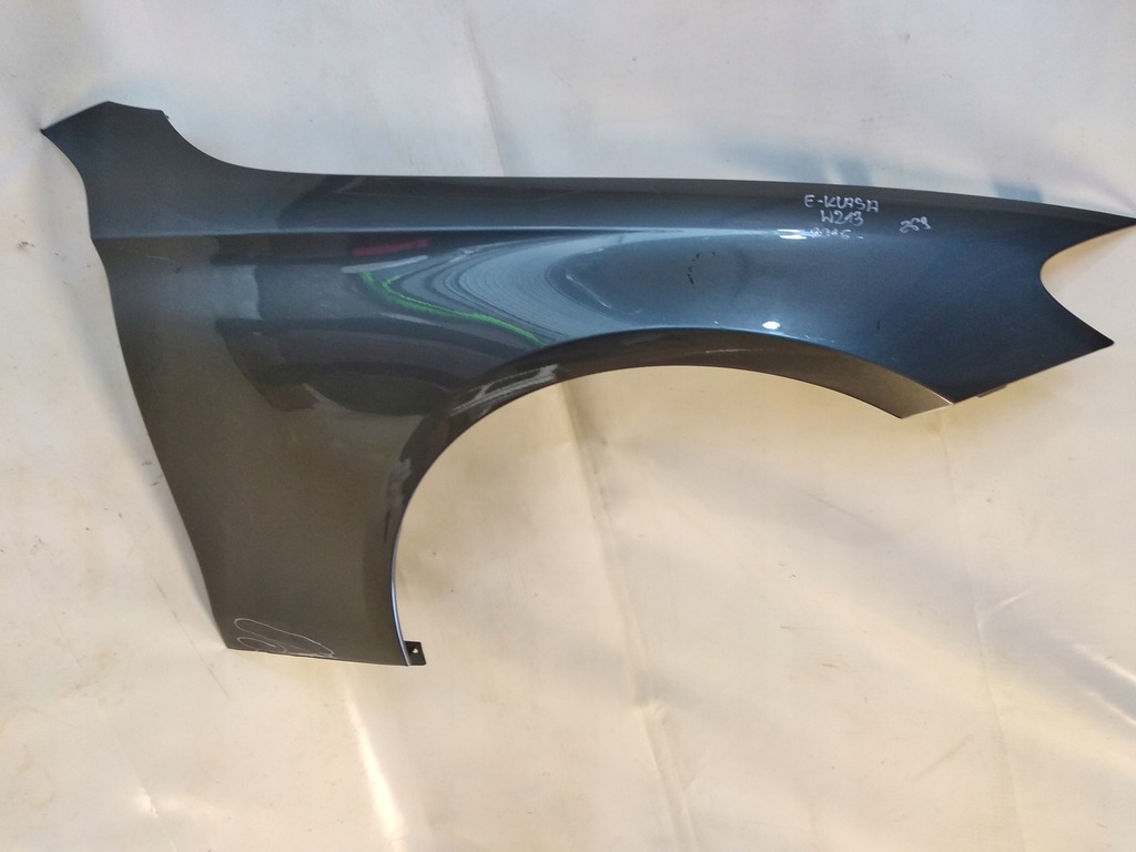 mercedes clase e w213 aleta der. delantero 2016  ($)