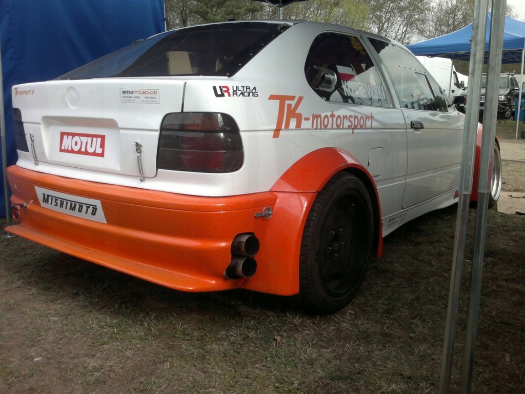 aleta trasero bmw e36 compact gtr drift ($)